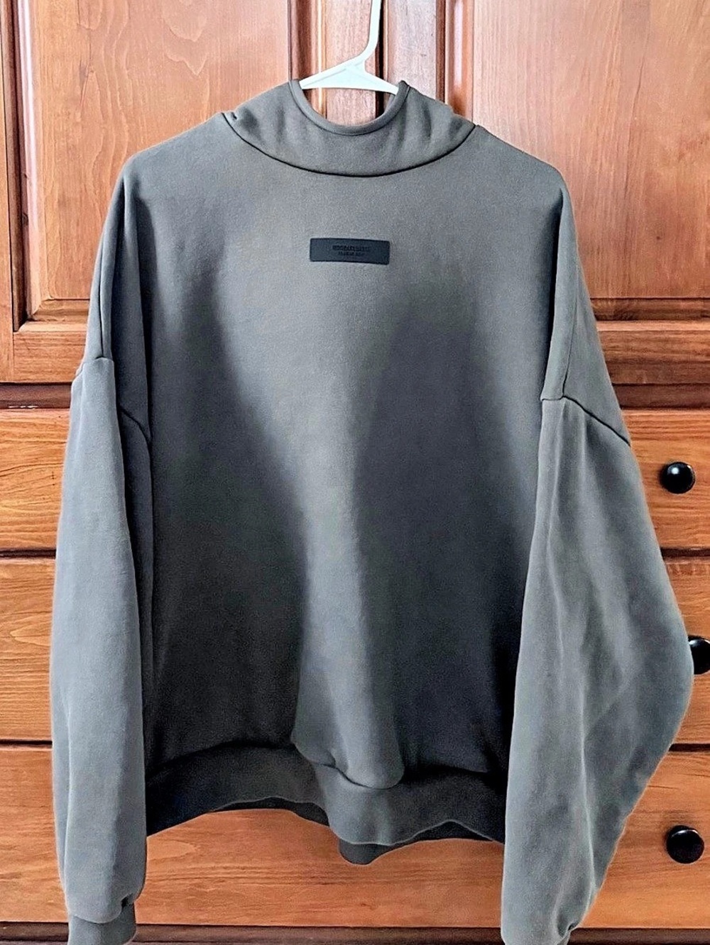 Essentials Fear of God Hoodie in Men's Size L